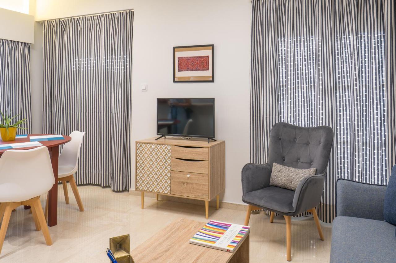 Chroma Lodge Rafina Ngoại thất bức ảnh