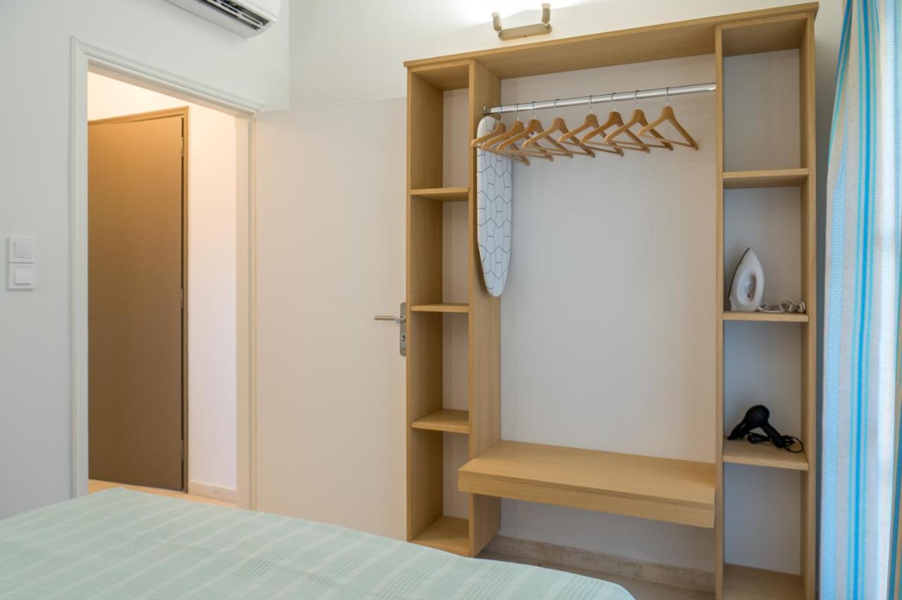 Chroma Lodge Rafina Ngoại thất bức ảnh