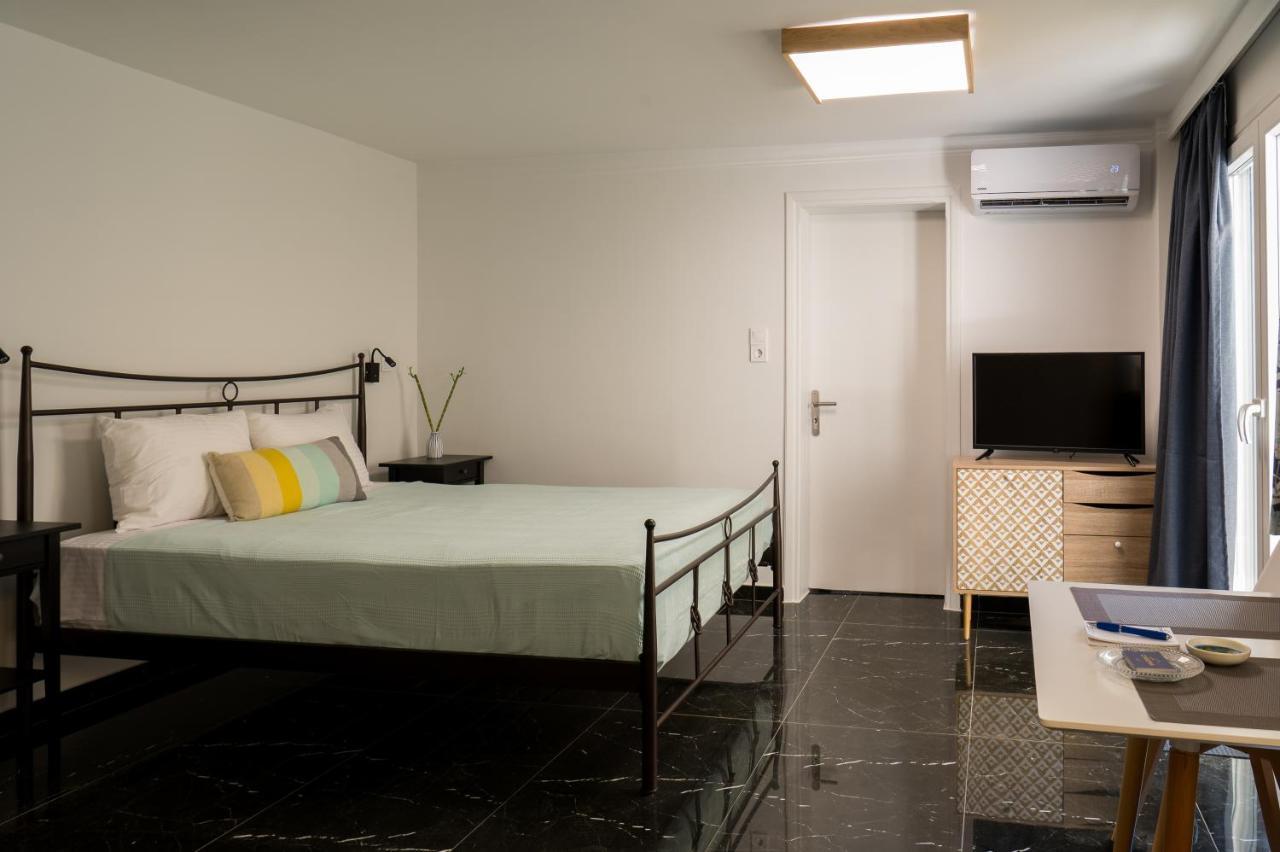 Chroma Lodge Rafina Ngoại thất bức ảnh
